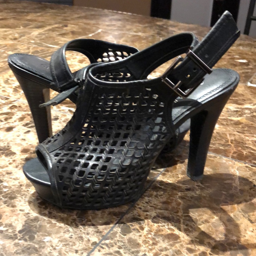 Gianni Bini Perforated Leather Slingback Sandals.